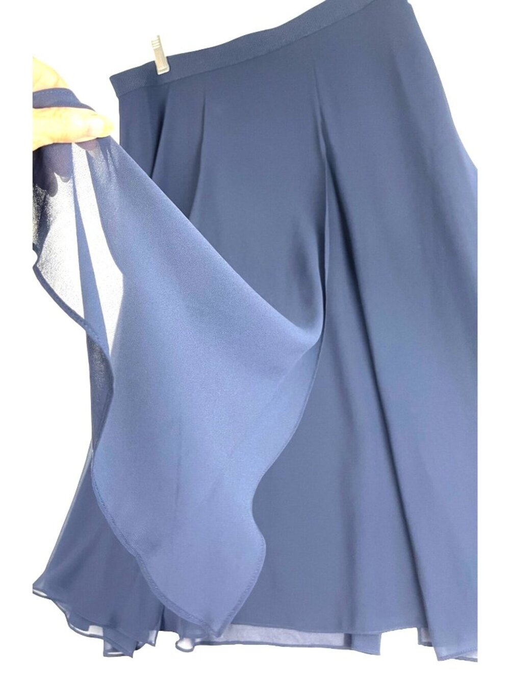 Flowy Blue Chiffon Midi Skirt With Pleated Design & Elastic Waistband